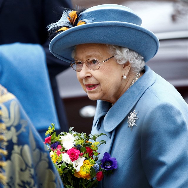 Královna zůstává v Buckinghamském paláci! Jeho mluvčí popřel, že by prchla do...