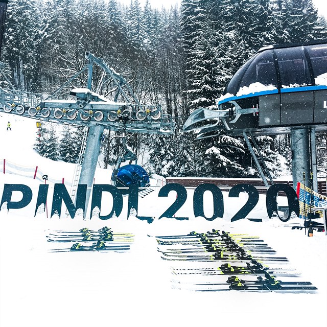 esk ski arely zatm jedou na pln obrtky, omezen, kter kvli koronaviru...