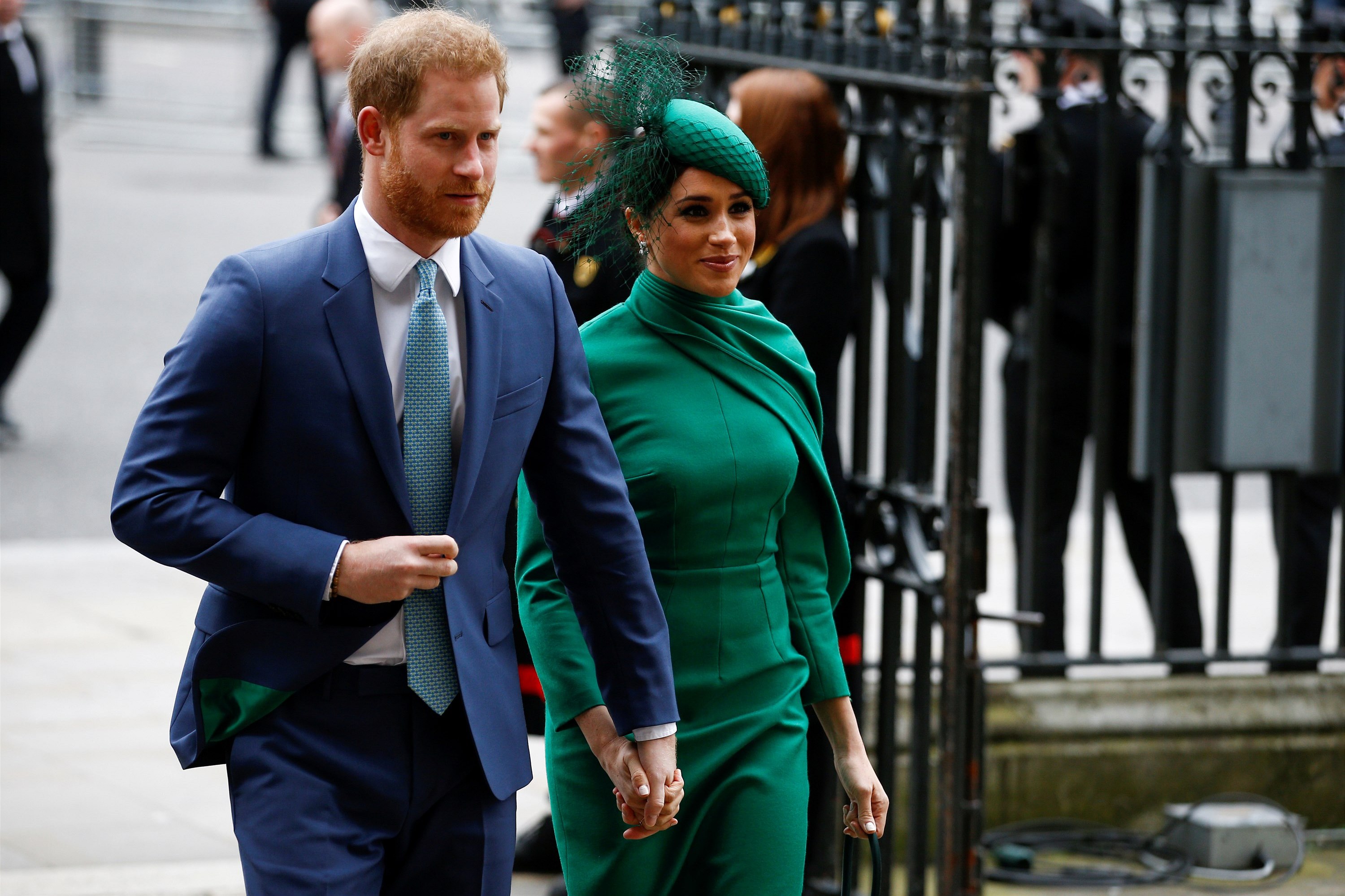 Meghan bhem karantny aduje, Harrymu se pr stsk.