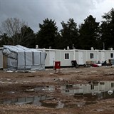 Takhle to vypadá v uprchlickém táboře Ritsonas.
