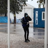 Koronavirus se objevil v dalším uprchlickém táboře nedaleko Atén.