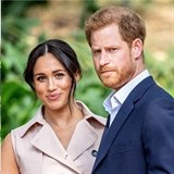 Harry s Meghan rozv obdy v Hollywoodu. Vetern Tom Moore mezitm pro...