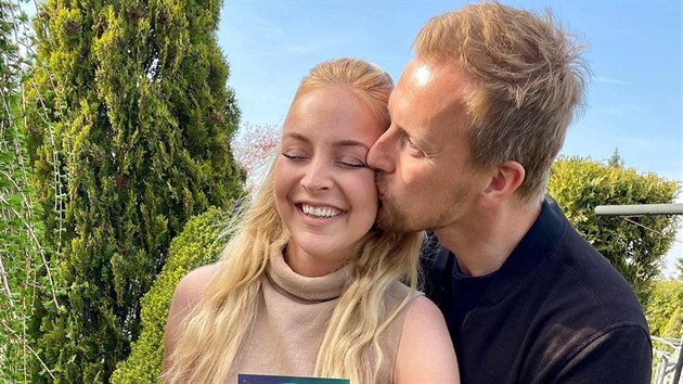 Markéta Konvi�ková oznámila radostnou novinu. S partnerem Reném �ekají prvního...