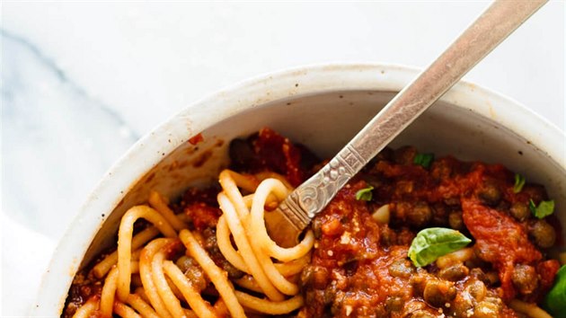 Lutniny lze vyuít i na pípravu omáek na tstoviny.