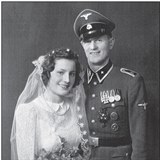 Rochus Misch s manelkou Gerdou v den jejich svatby v roce 1942.