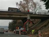 Nedaleko od pechodu na D4 se bude rekonstruovat také most.