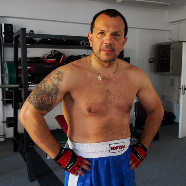 Jaroslav Foldyna se vnuje boxu dlouh roky.