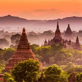 Barma se do hledku turist dostv stle astji a rozhodn prvem.