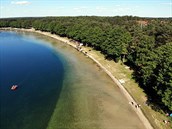 Mazurská jezera v Polsku uspokojí i náronjí turisty.