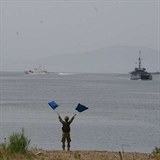 Turecká armáda v Egejském moři cvičila vylodění na ostrovech.