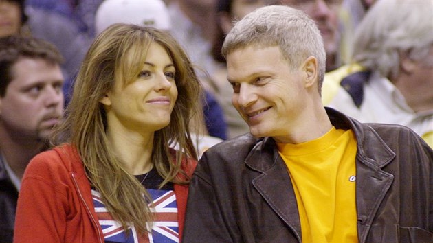 Steve Bing spáchal sebevradu skokem z 27. patra.