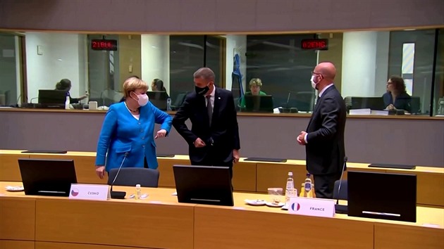 Evropt sttnci se seli na summitu Evropsk unie, kde se e pedevm...