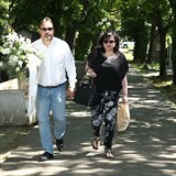 rka Rezkov a jej partner dorazili v den nedoitch 81. narozenin Karla...
