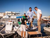 Salvini piplouvá na Lampedusu
