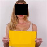 D�vky tvrd�, �e je k sexu donutil profesion�ln� pornoherec, kter� se vyd�val za fotografa.