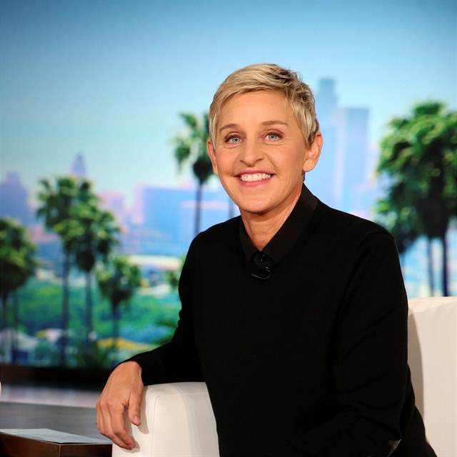 Ellen DeGeneres je podle kritik posedl slvou a bn lid u ji nezajmaj.