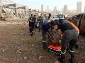 Bejrút se vypoádává s následky dsivé exploze. Tragédie vak zemi ani na as...