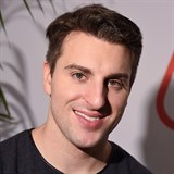 Zakladatel Airbnb Brian Chesky naznail konec spolenosti v Praze.