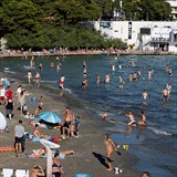 V Chorvatsku roste počet nově nakažených, někteří turisté kvůli tomu ruší...