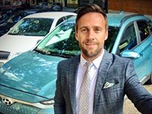 Roman Vojtek a jeho nenásilná propagace vozu zna�ky Hyundai.