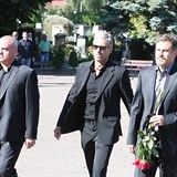 Petr Nedvěd na pohřbu Miloše Říhy.