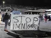 Italové z Lampedusy chtjí stávkovat, ostrov se hroutí pod náporem migrant.