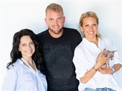 Lucie Bílá, Simona Krainová a Libor Bouek se fotí pro dobrou vc.