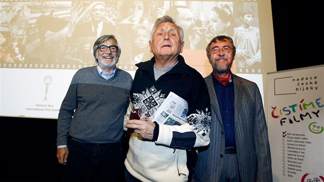 Jaromír ofr s Jiím Menzelem a Jiím Bartokou v roce 2013.
