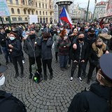 V Praze vyšli opět do ulici ti, kteří nesouhlasí s vládním opatřením proti...