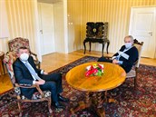 Premiér Andrej Babi a prezident Milo Zeman v Lánech jednali o rezignaci...