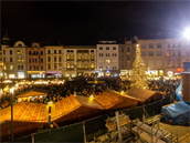 Olomoucké vánoní trhy pilákají kadý rok davy lidí.