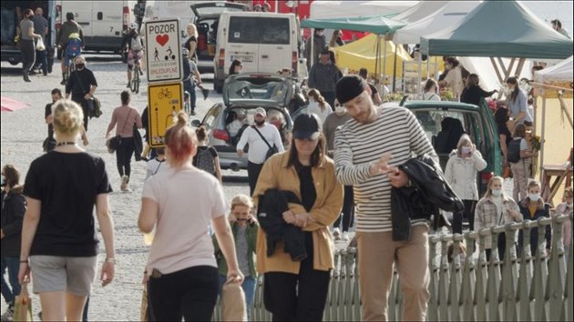 Pra�ská Náplavka je v kurzu, a� je covid nebo není.