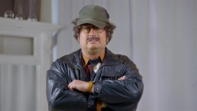 Zden�k �ídek si vyzkou�í, jak moc jeho pod�ízení dbají na bezpe�nost práce.