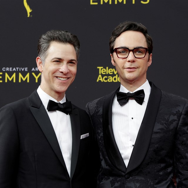 Jim Parsons a producent Todd Spiewak jsou partnei u tm dvacet let, vzali...