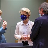Angela Merkelová a předsedkyně Evropské komise Ursula von der Leyenová