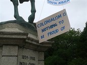 Kolonialismus není nic, na co být pyný zavsili jiní vandalové na sochu...