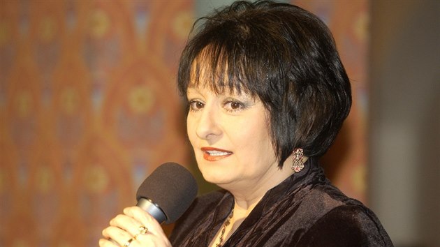 Komu Eva Jurinová �ekla o své nemoci? 