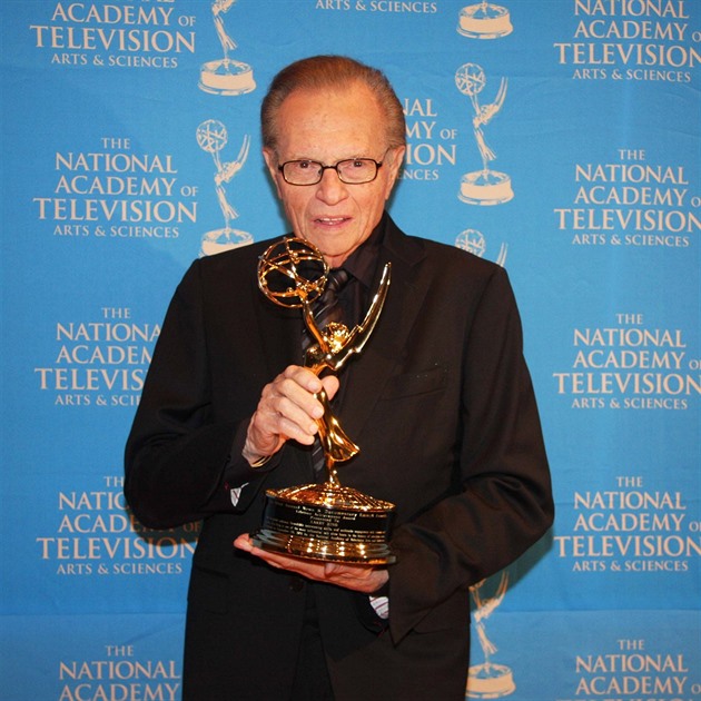 V 87 letech zemřel populární americký moderátor a držitel ceny Emmy Larry King.