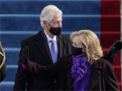Bill a Hillary Clintonovi na 59. prezidentské inauguraci.