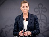 Dánská premiérka Mette Fredriksenová vede úspný boj s migrací.