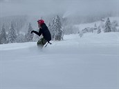 Agáta na snowboardu