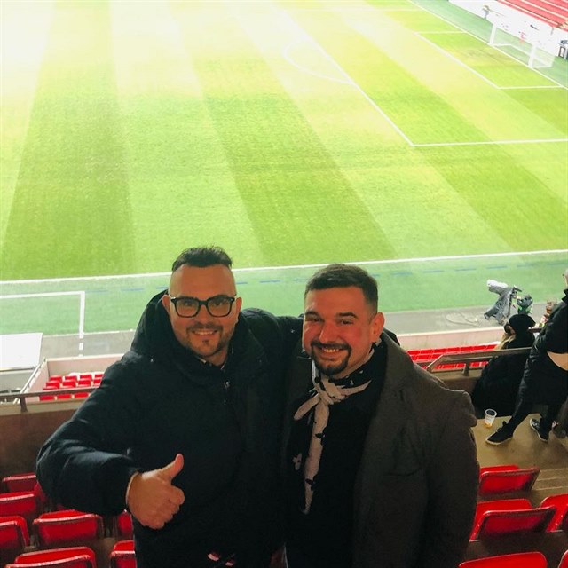 Tom Magnusek na stadionu prask Slavie. Nkdo mu bohuel zapomnl ct, e...