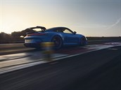 Nová 911 GT3 má velice blízko k závodním Porsche