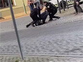 Stránici berounské mstské policiemli zpacifikovat teprve trnáctiletého...