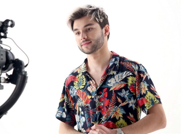 FTV Prima uvede reality show Like House. P�edstav� skupinu sedmi influencer� ze...