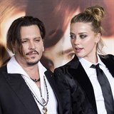Amber Heard a Johnny Depp