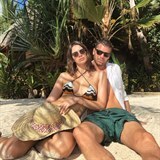 Majk Spirit s manželkou na Zanzibaru