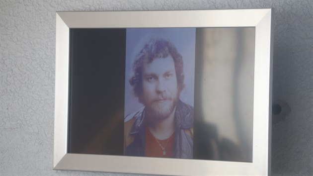 Poslední rozlou�ení s Pavlem Krej�ou