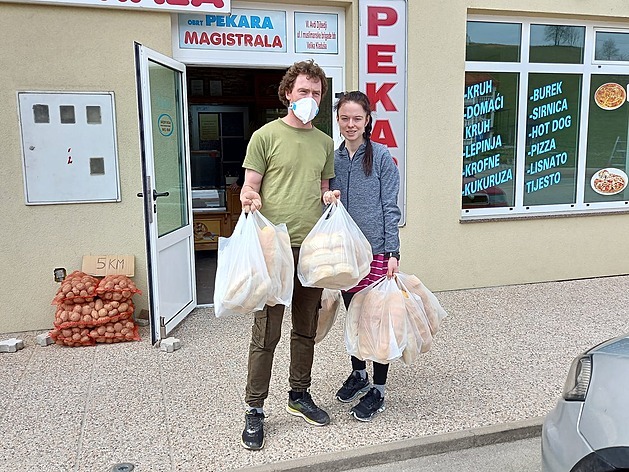 Markéta a Miroslav pomáhají v Bosně.