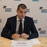 Jakub Janda nebude jednm ze len nov vzniklho Centra proti terorismu a...